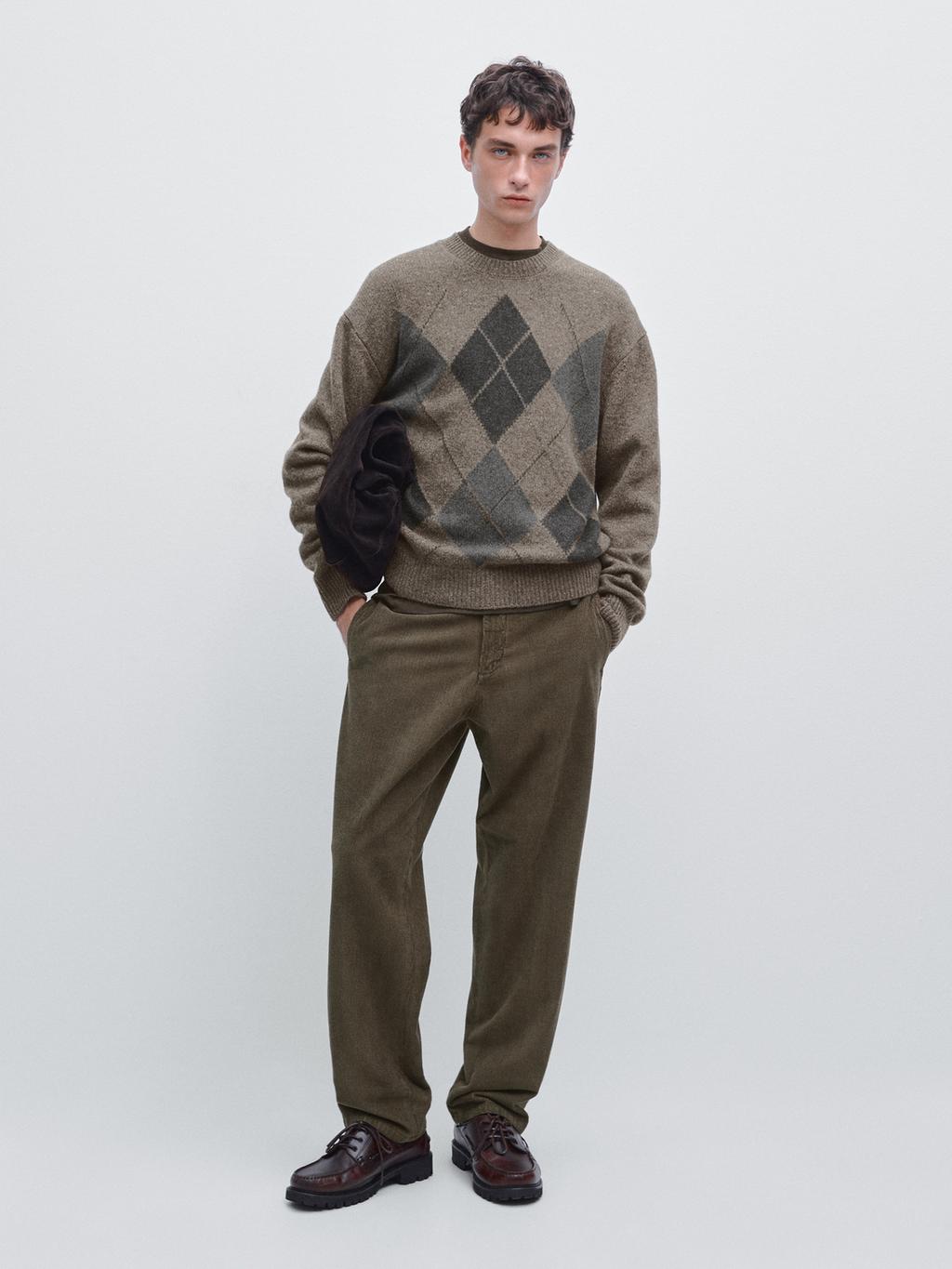 Straight-leg corduroy trousers