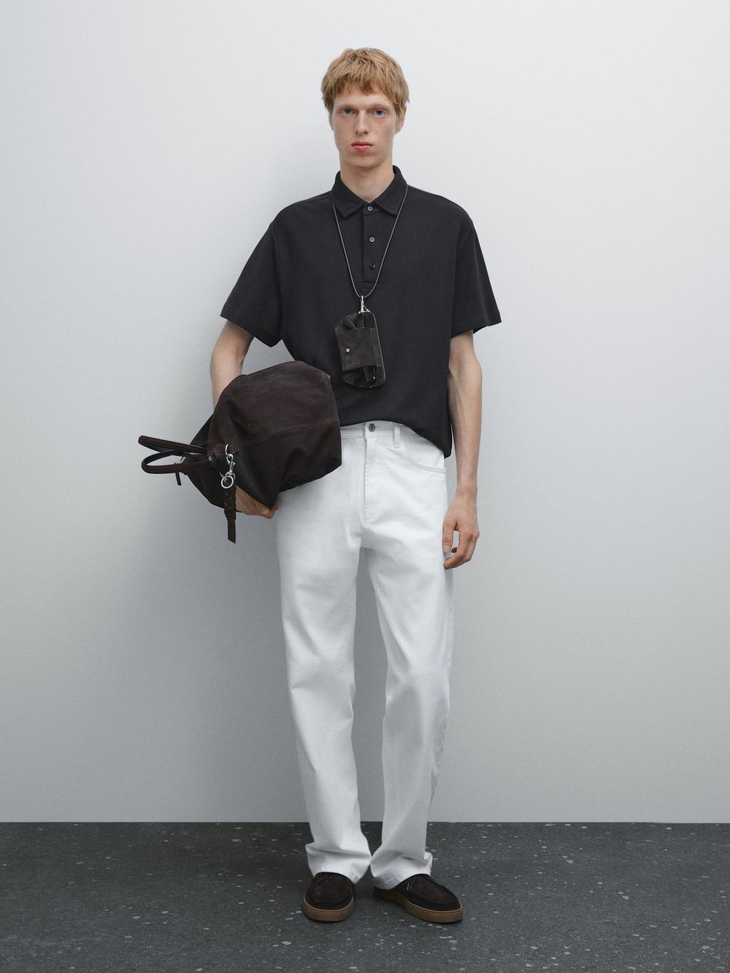 Textured short sleeve polo shirt