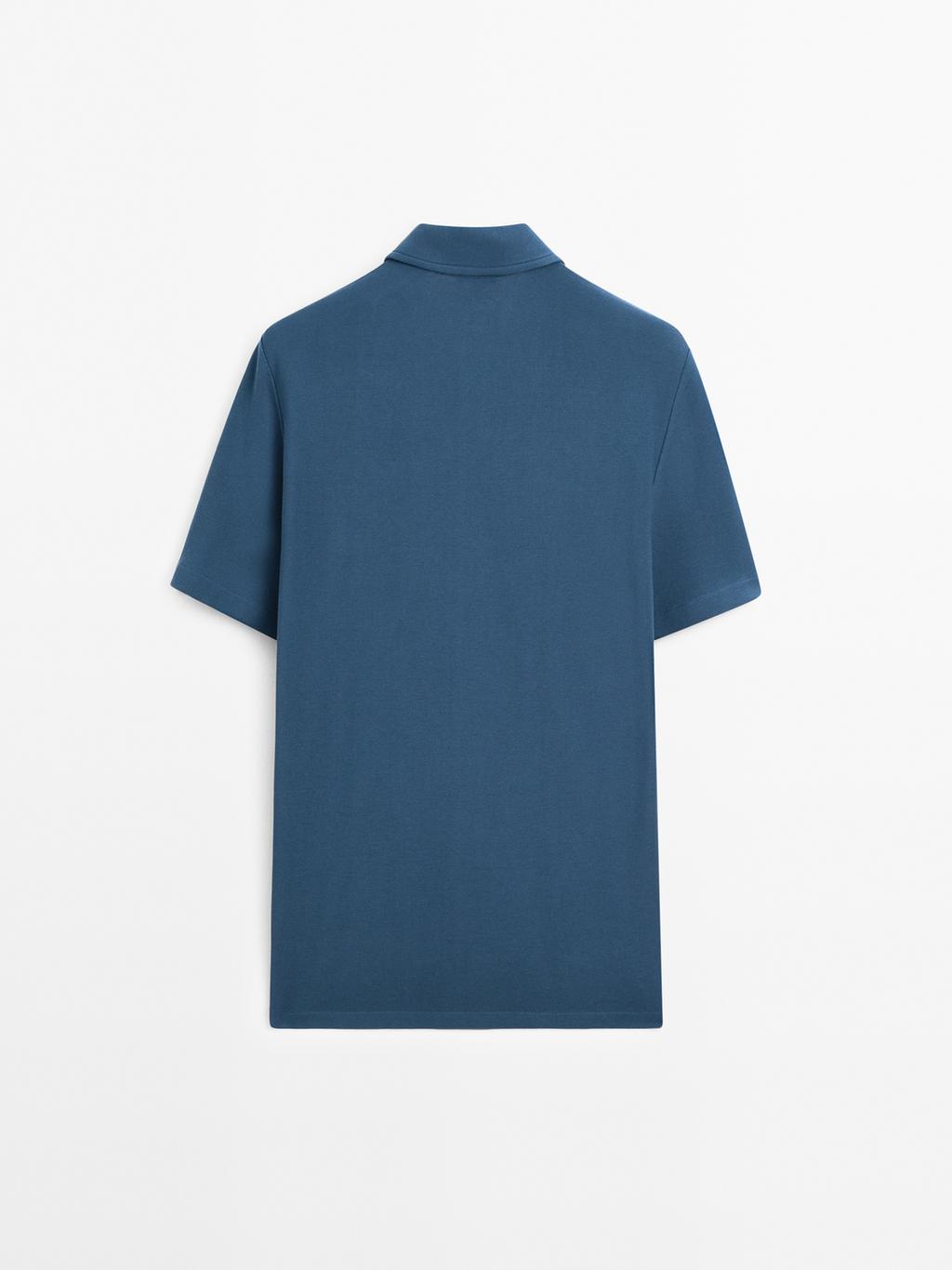 Textured short sleeve polo shirt