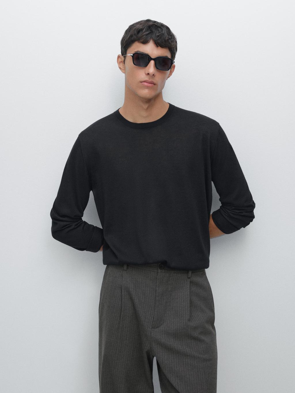 Knit 100% cashmere crew neck sweater