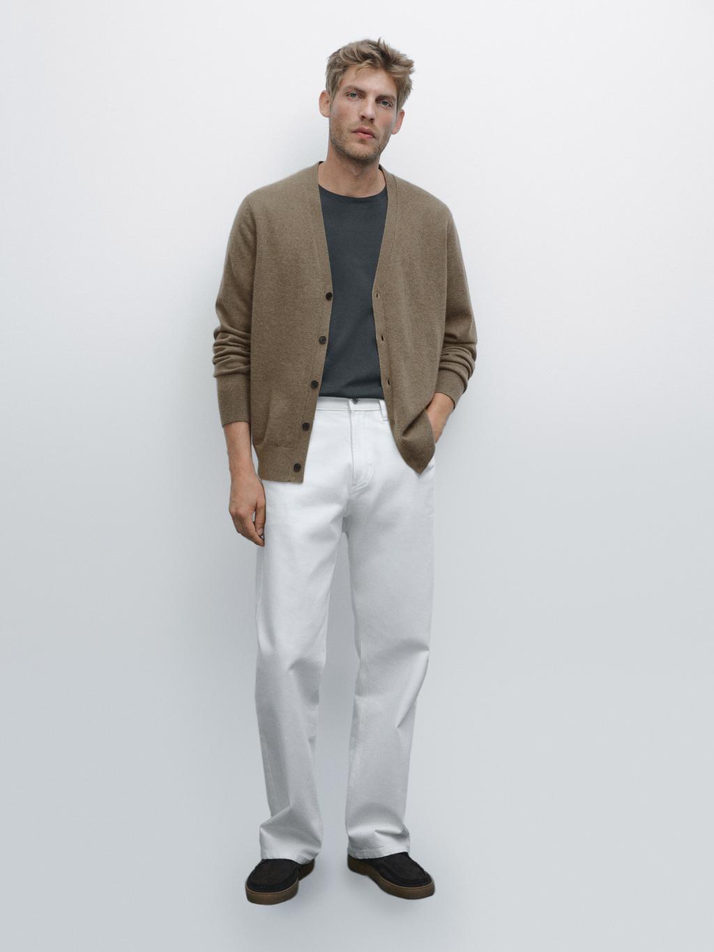 100% cashmere V-neck cardigan