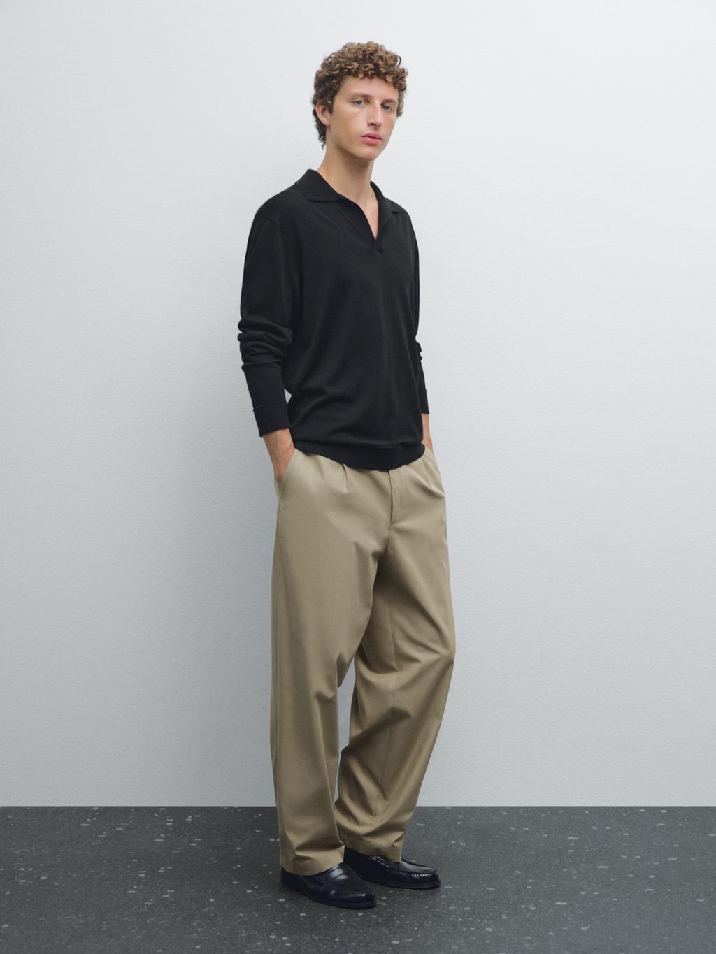 Knit sweater with a polo collar