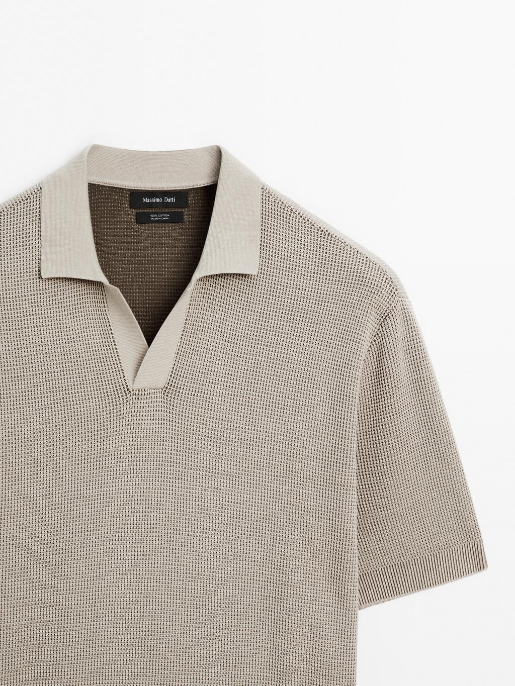Textured knit V-neck polo shirt