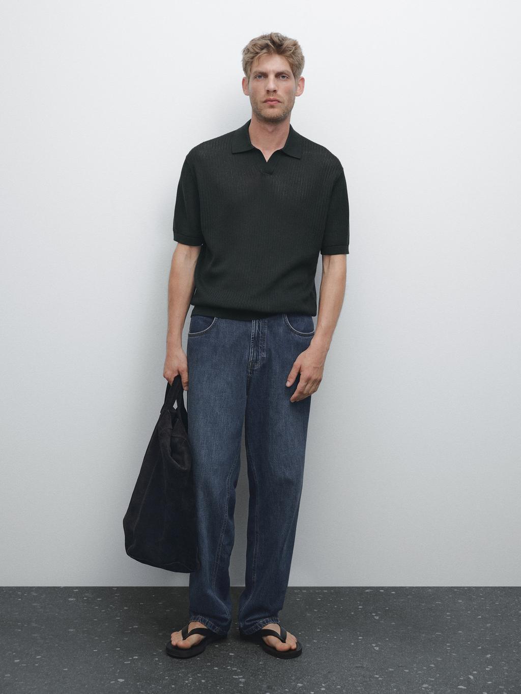 Cutwork V-neck polo shirt