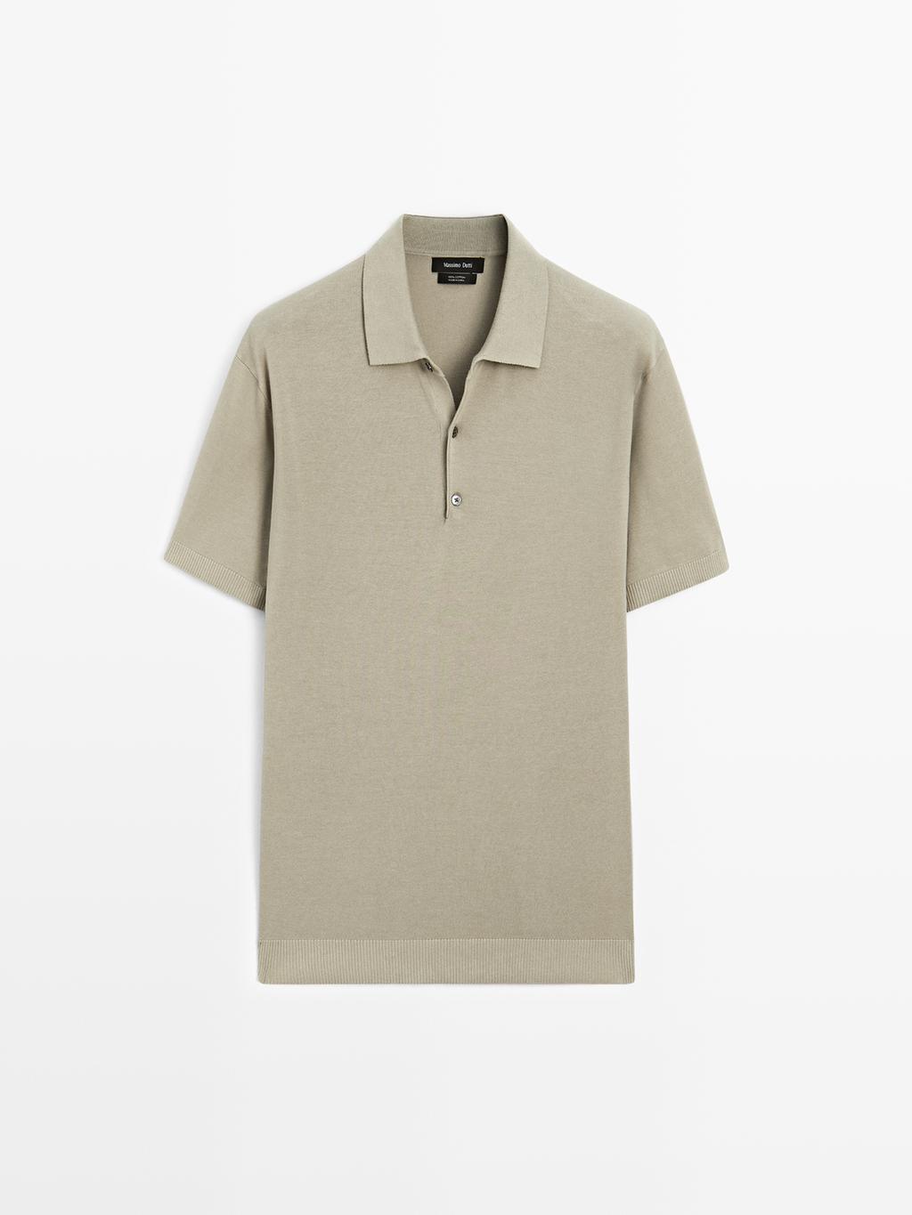 Short sleeve knit polo shirt