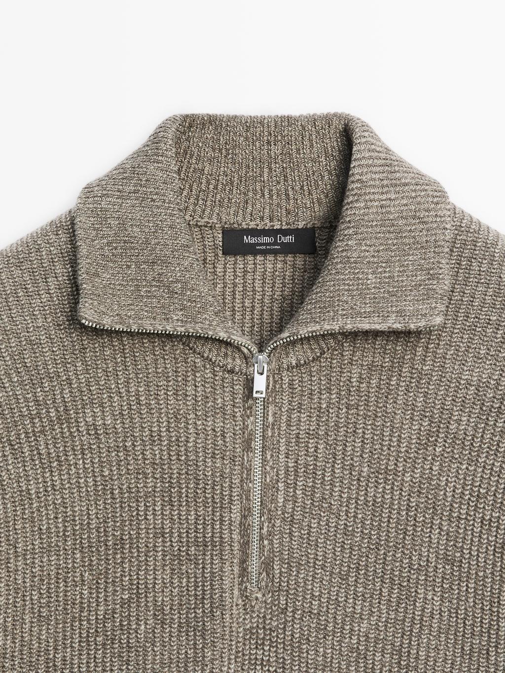 Mock neck knit sweater with zip