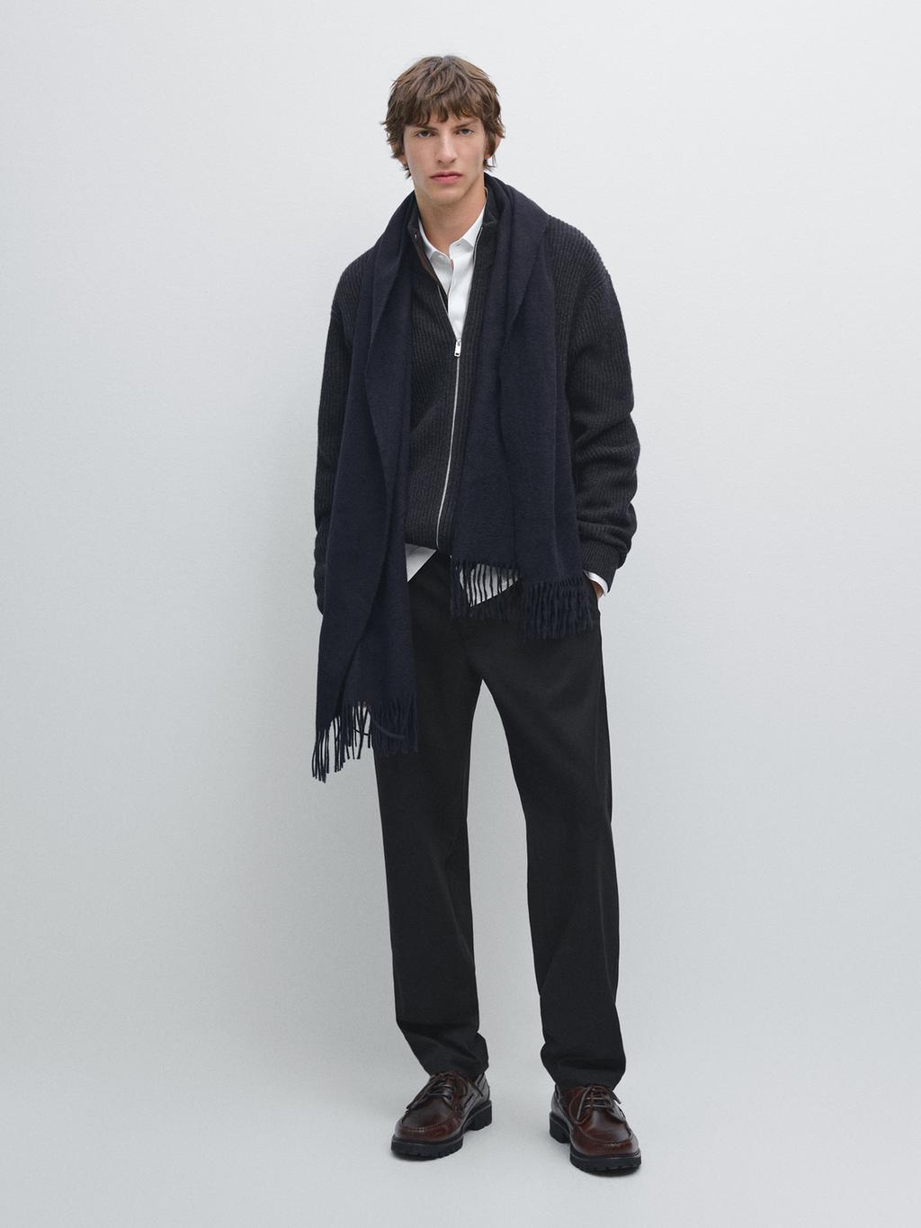 Cardigan with zip pockets and contrast detail