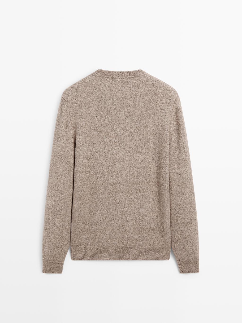 Flecked crew neck knit sweater