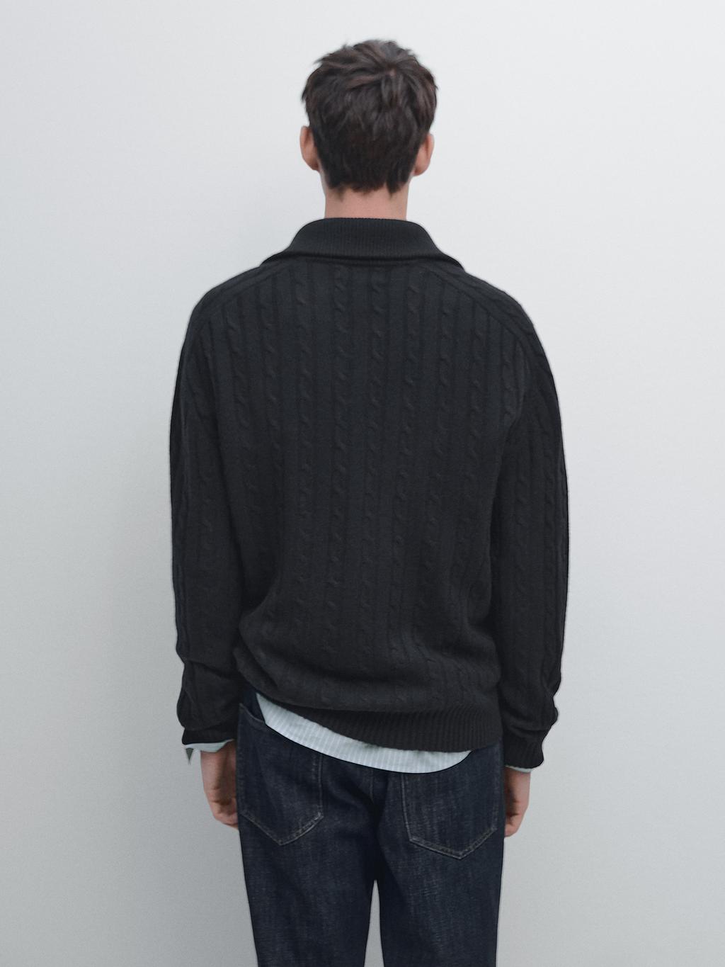 100% wool cable-knit zip-up cardigan