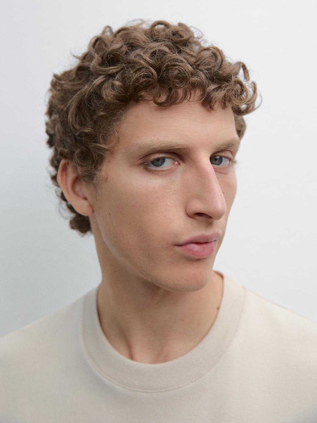 100% cotton medium weight T-shirt