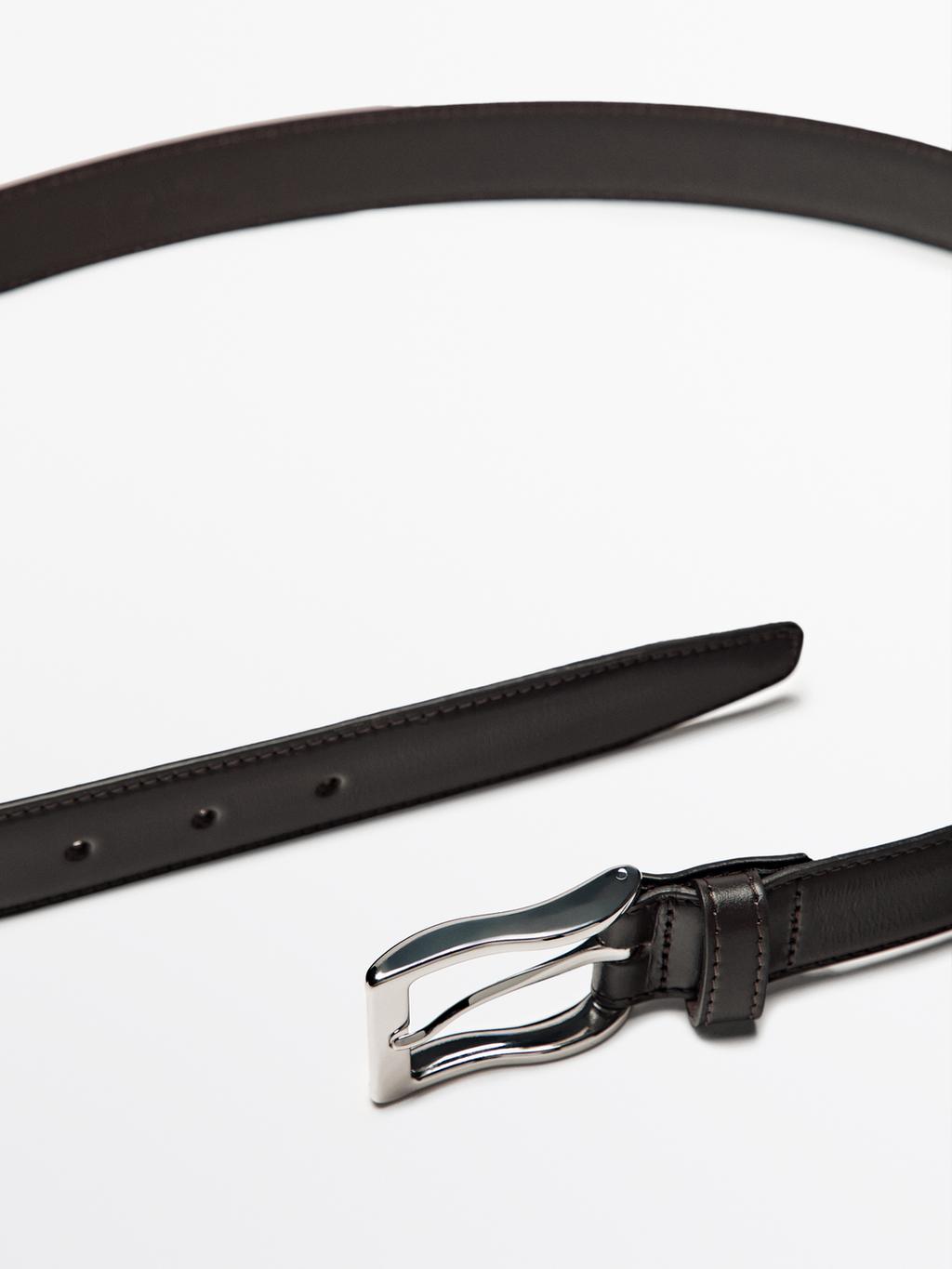 Smart nappa leather belt with topstitching
