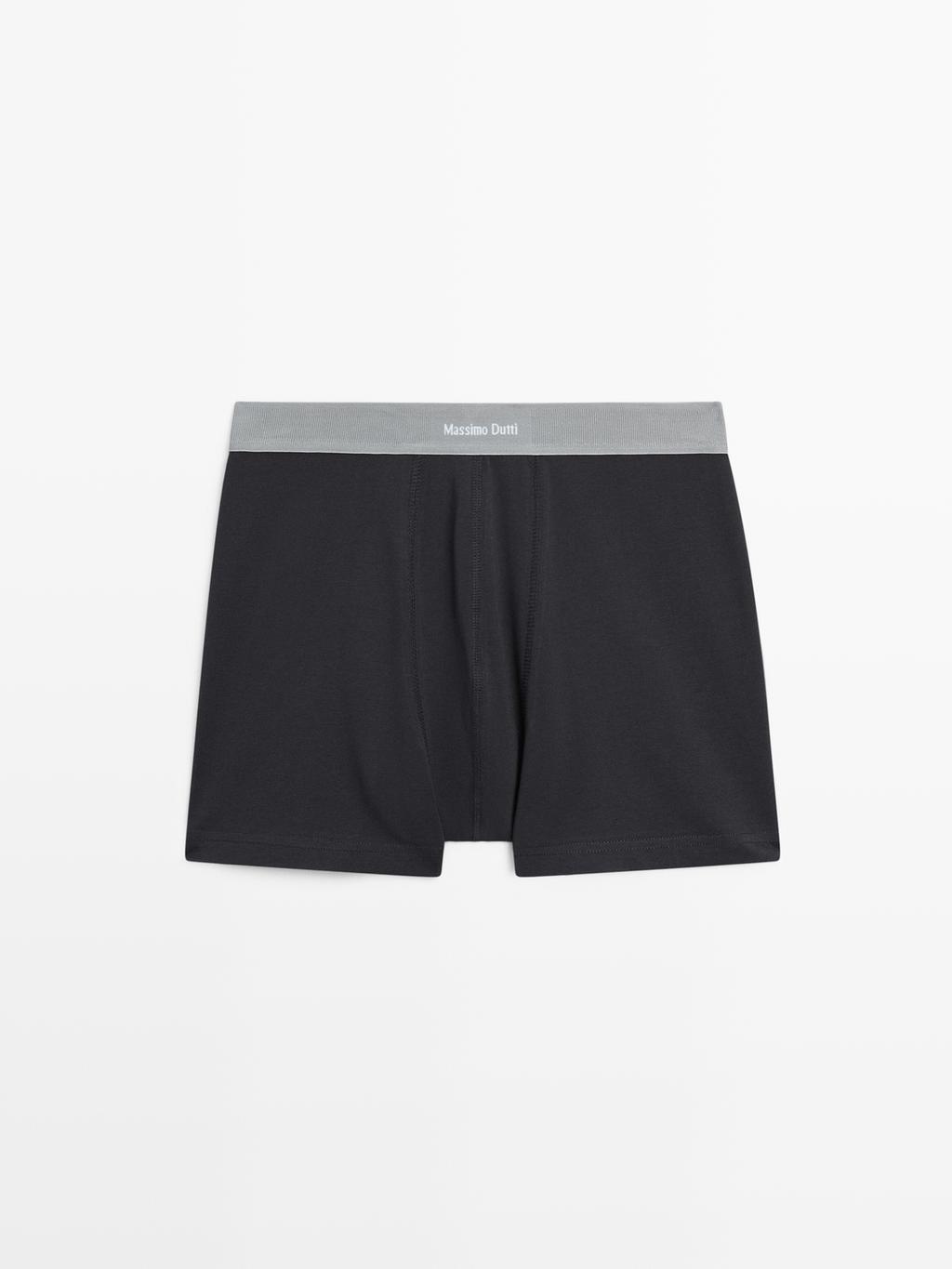 Boxers with logo waistband