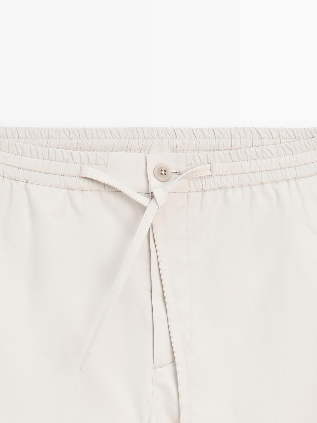 100% cotton jogger fit Bermuda shorts