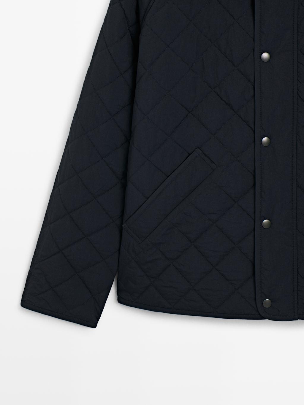 Quilted jacket with corduroy collar