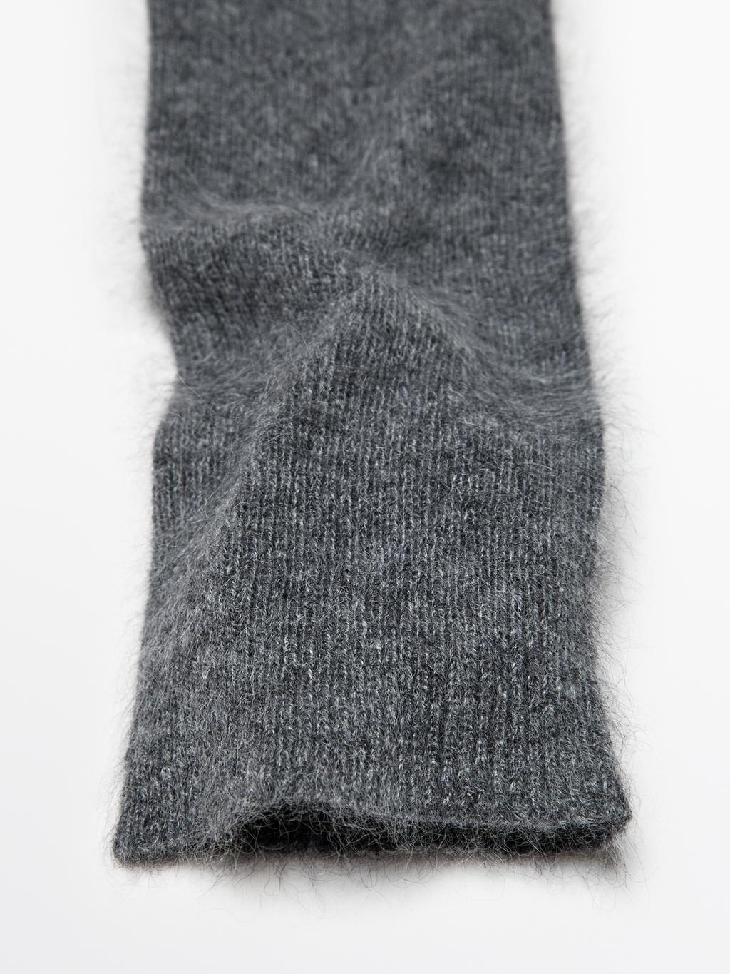 Long knit 100% cashmere mittens