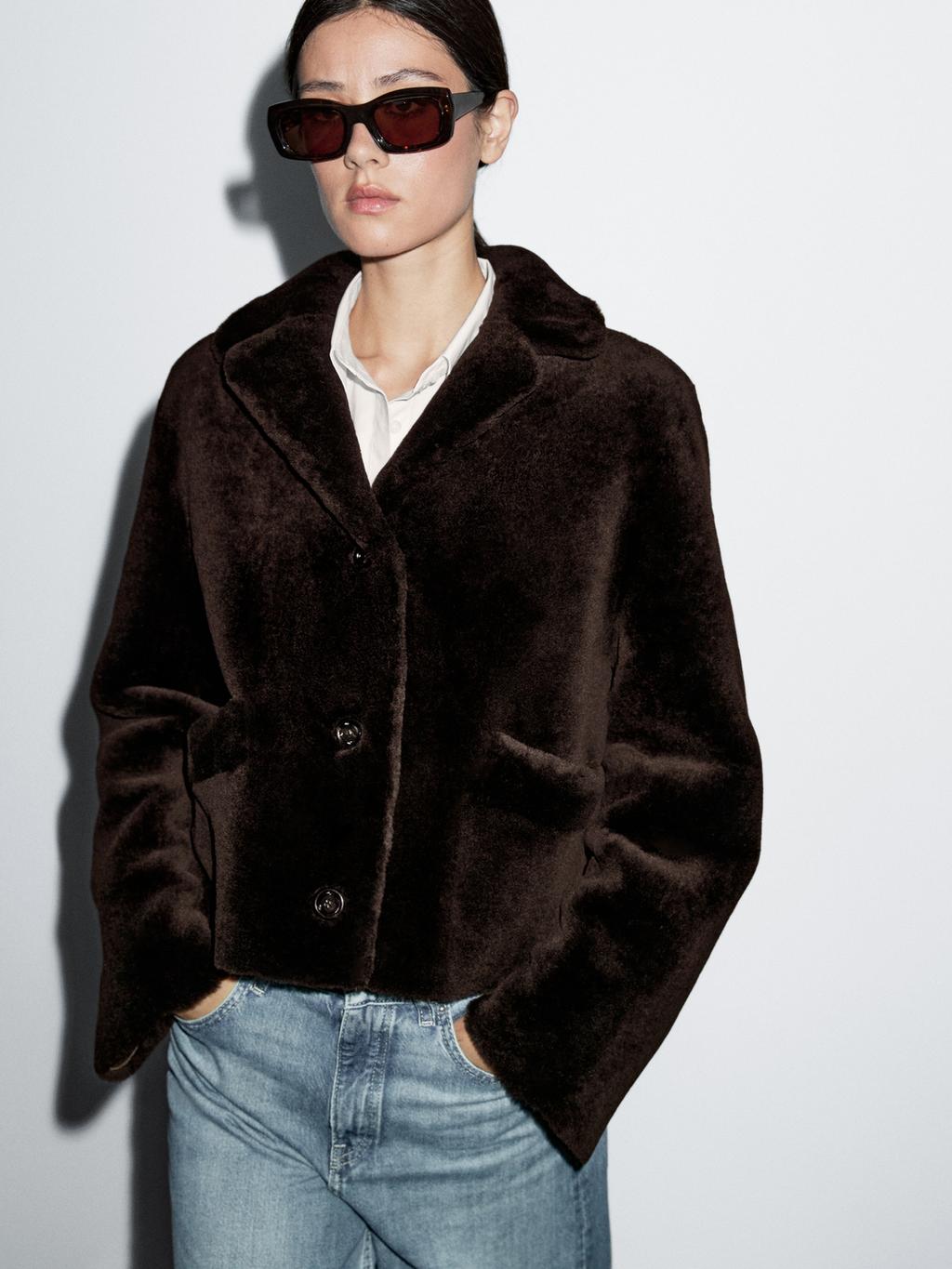 Short mouton jacket with fur