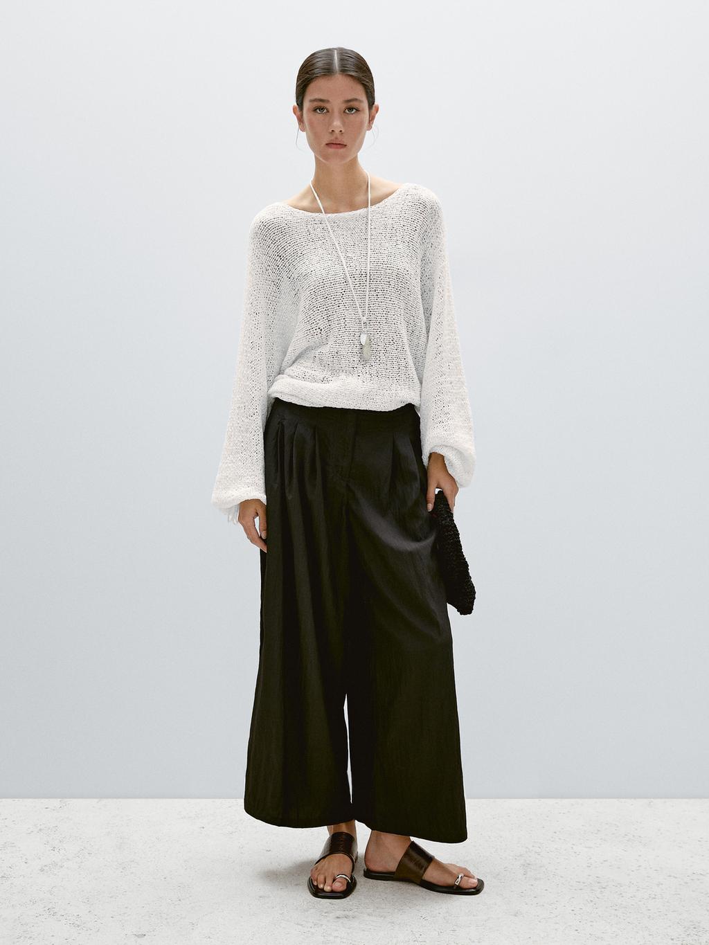 Flowing palazzo trousers with darts