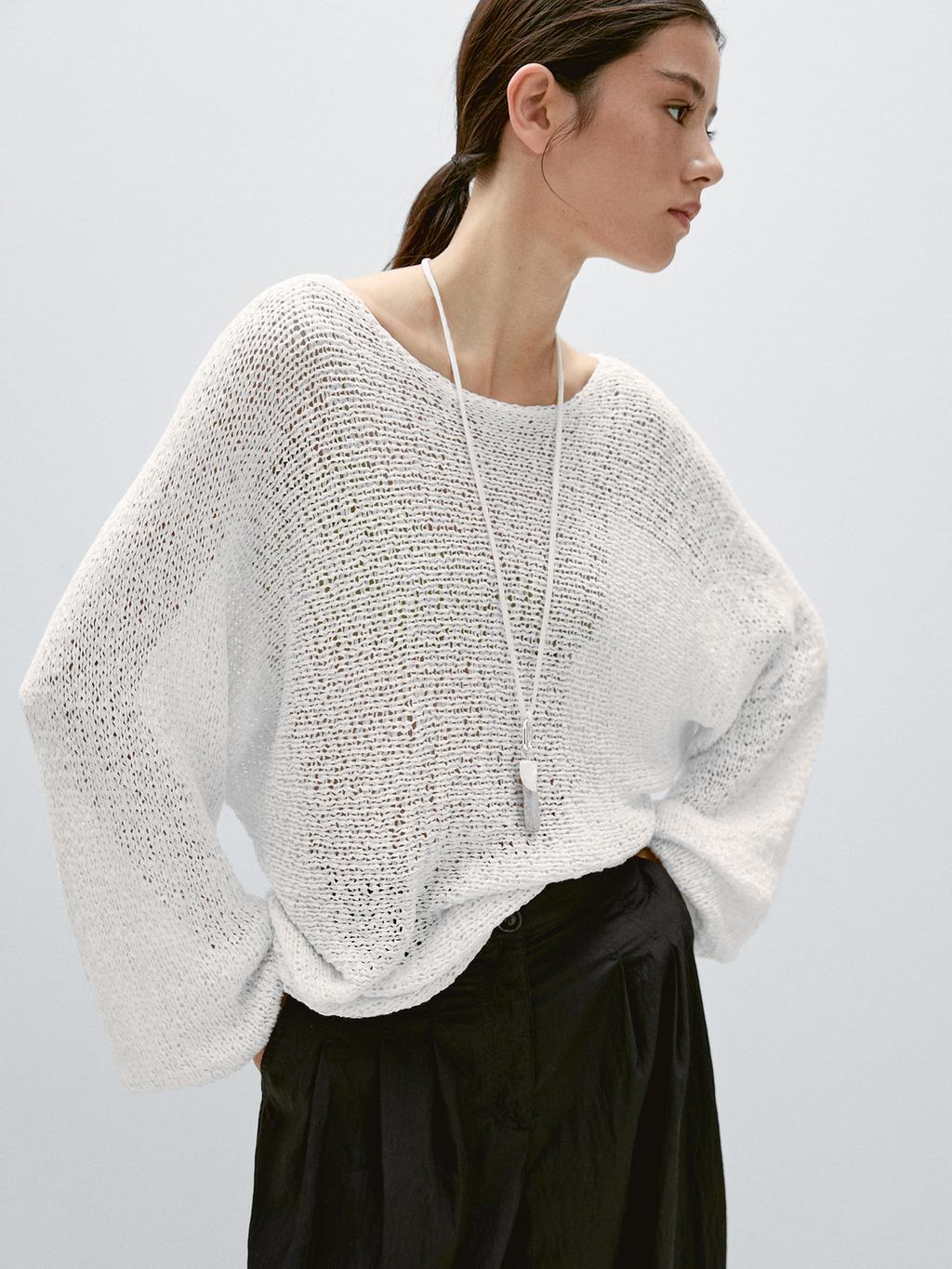 Flowing palazzo trousers with darts