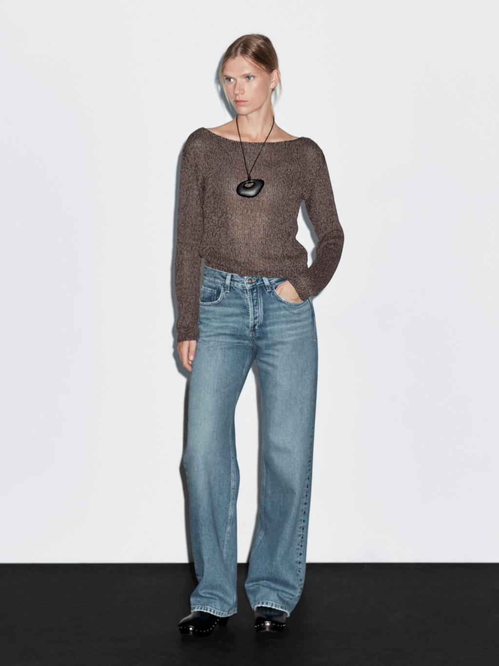 Mid-rise wide-leg jeans with studs