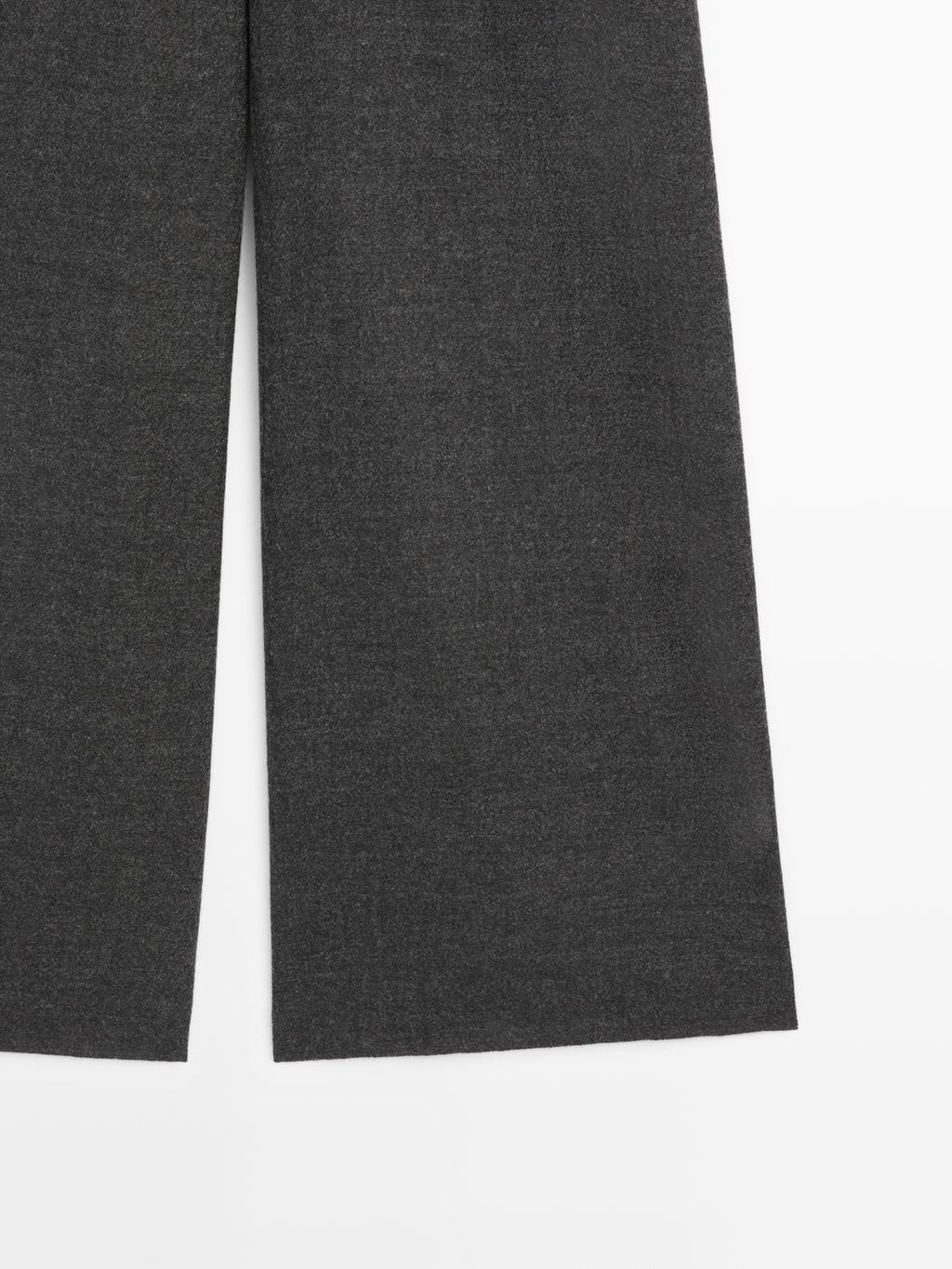 100% wool wide-leg textured trousers