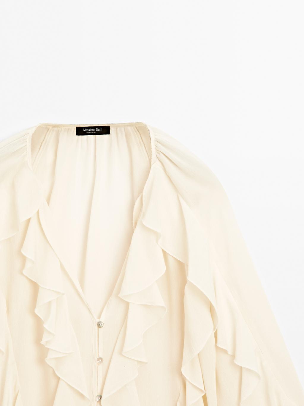 Flowing blouse with ruffles