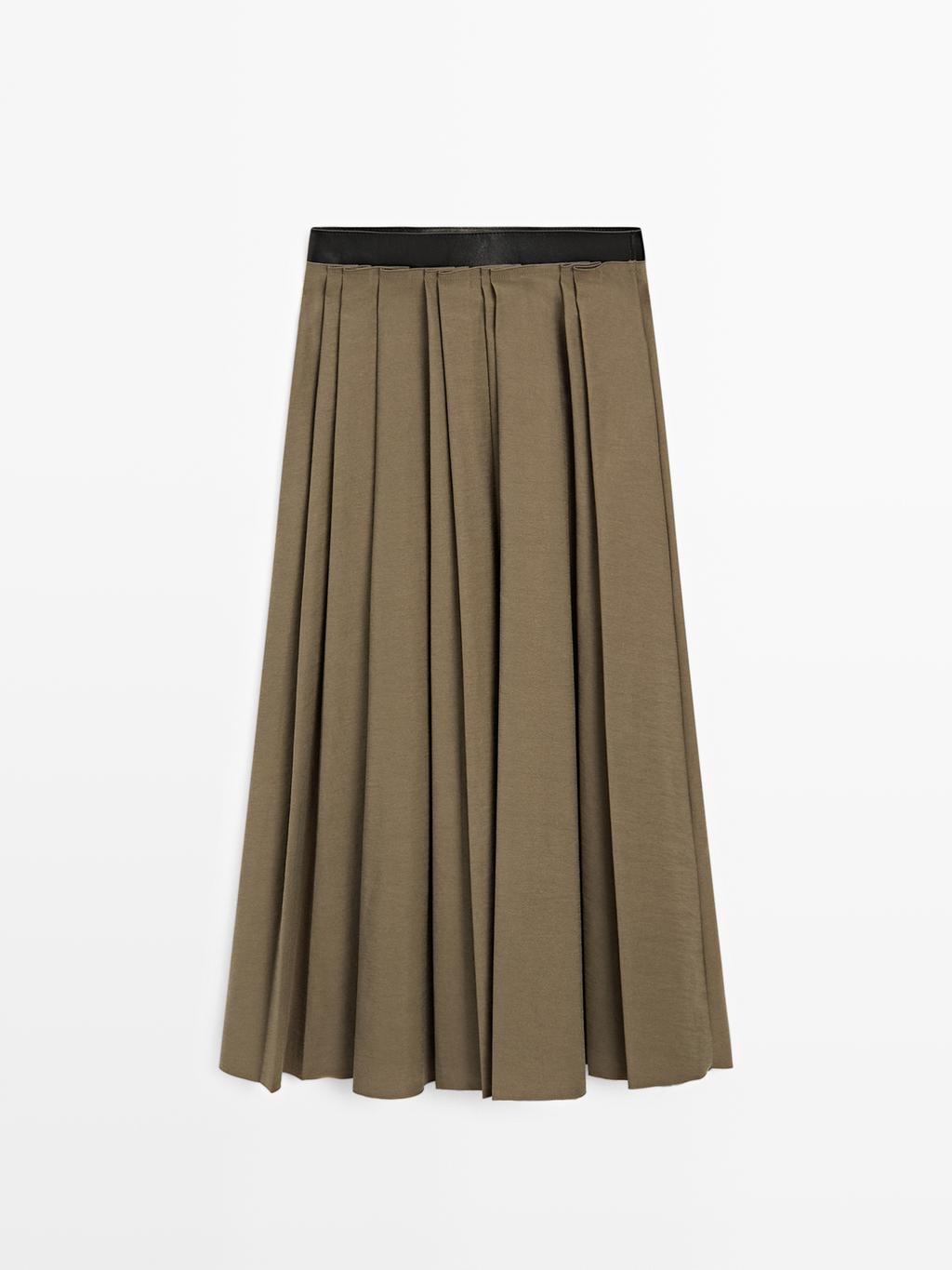 Pleated midi skirt with waist detail