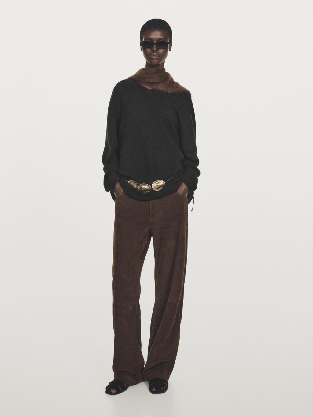 100% cashmere oversize V-neck sweater