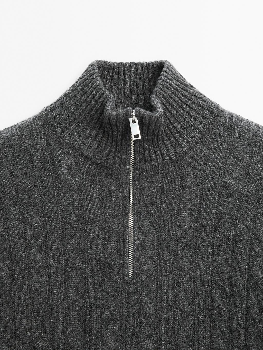 100% cashmere high neck sweater with zip