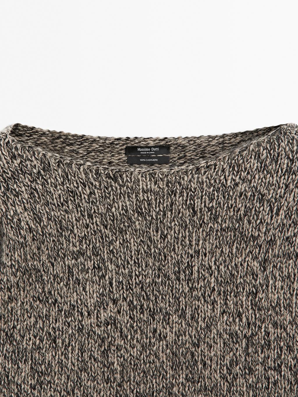 100% cashmere knit boat neck sweater