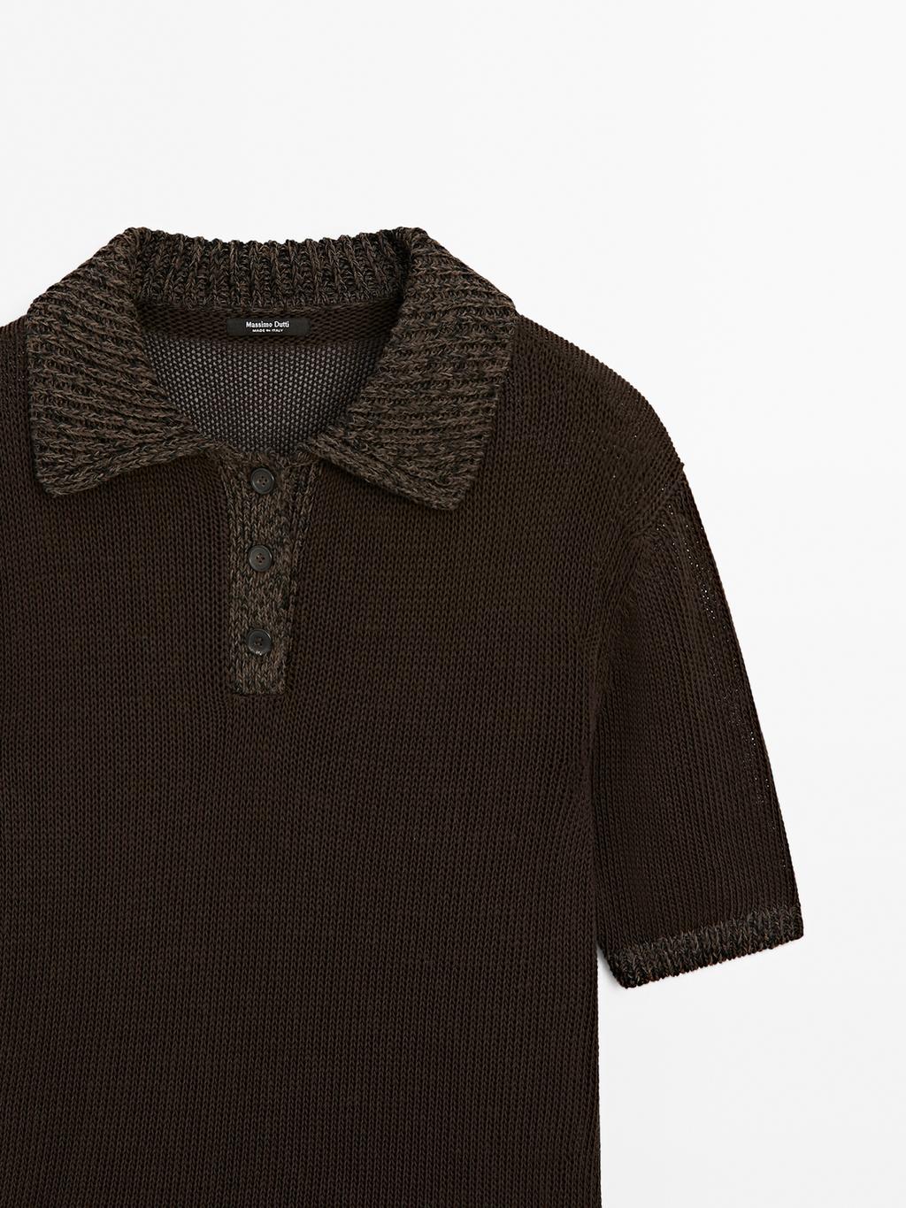 Polo sweater with contrast collar