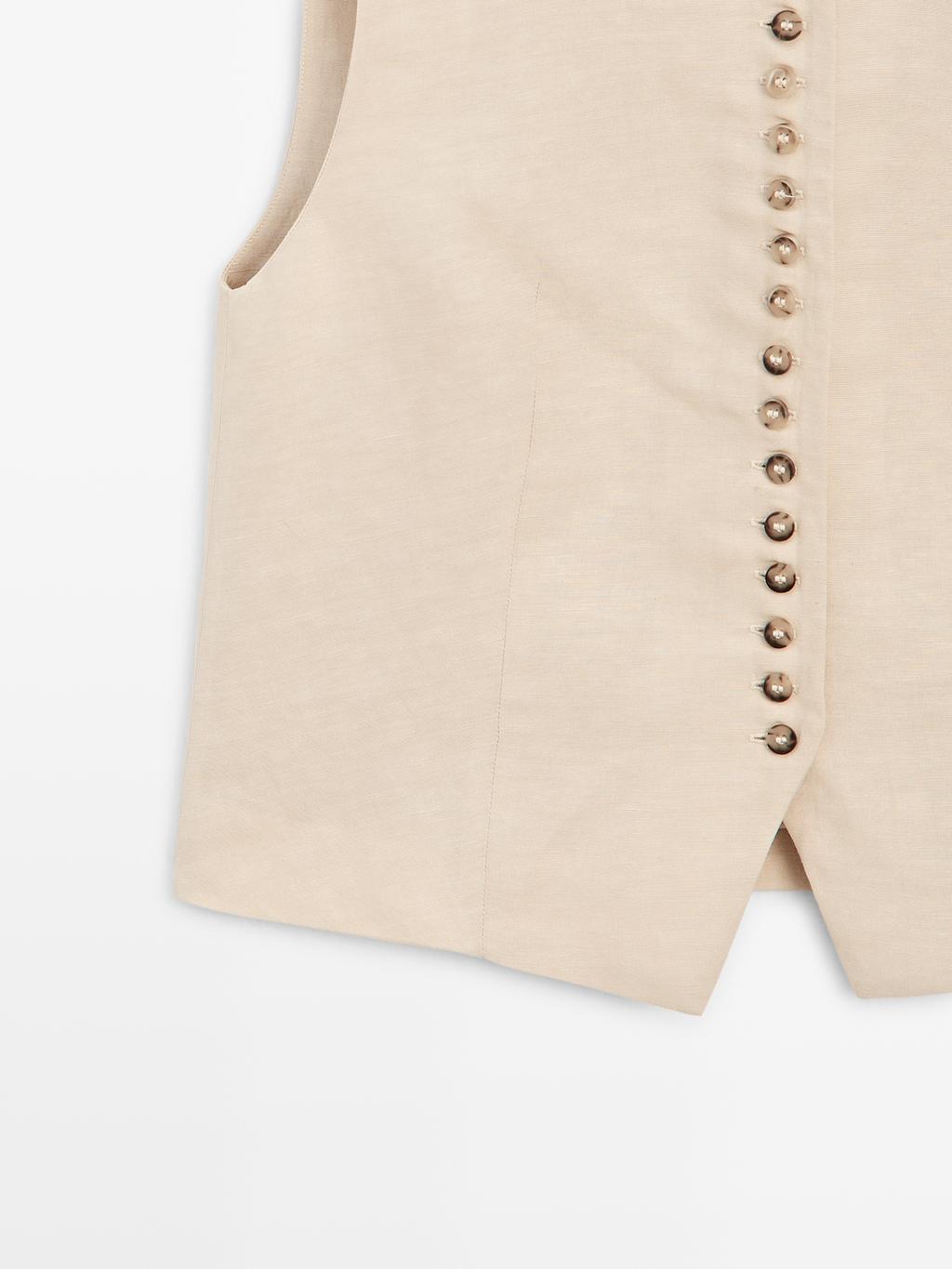 Buttoned linen blend waistcoat