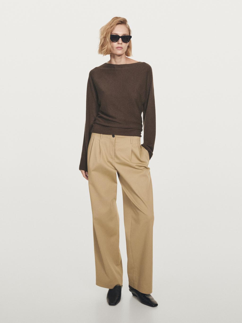 Boat neck knit sweater