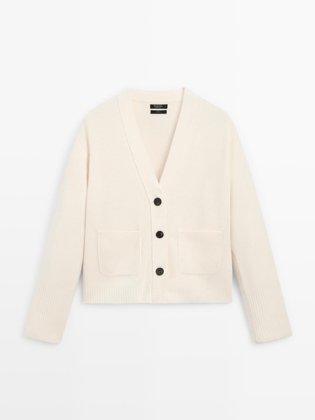 100% wool knit cardigan with pockets