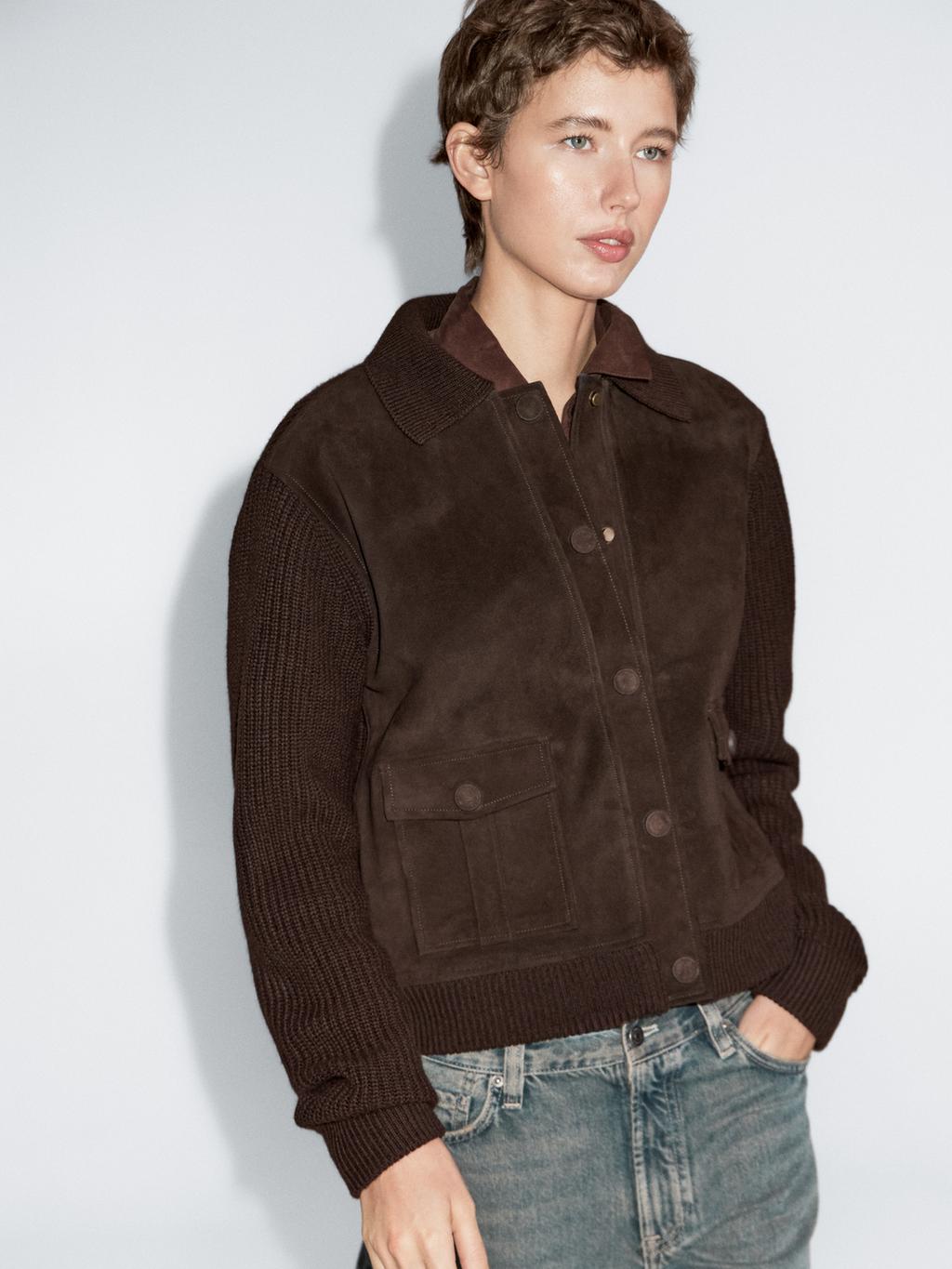 Short knit cardigan with contrast suede leather