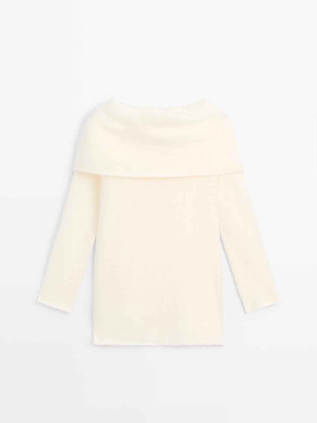 Knit wool and cashmere sweater with exposed shoulders