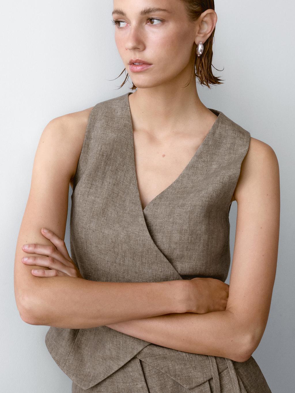 100% linen short double-breasted waistcoat