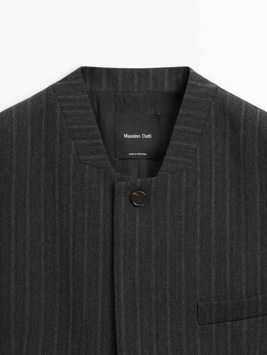 100% wool striped blazer with collar detail