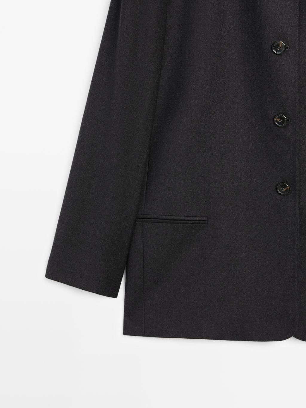 Contrast collar short coat