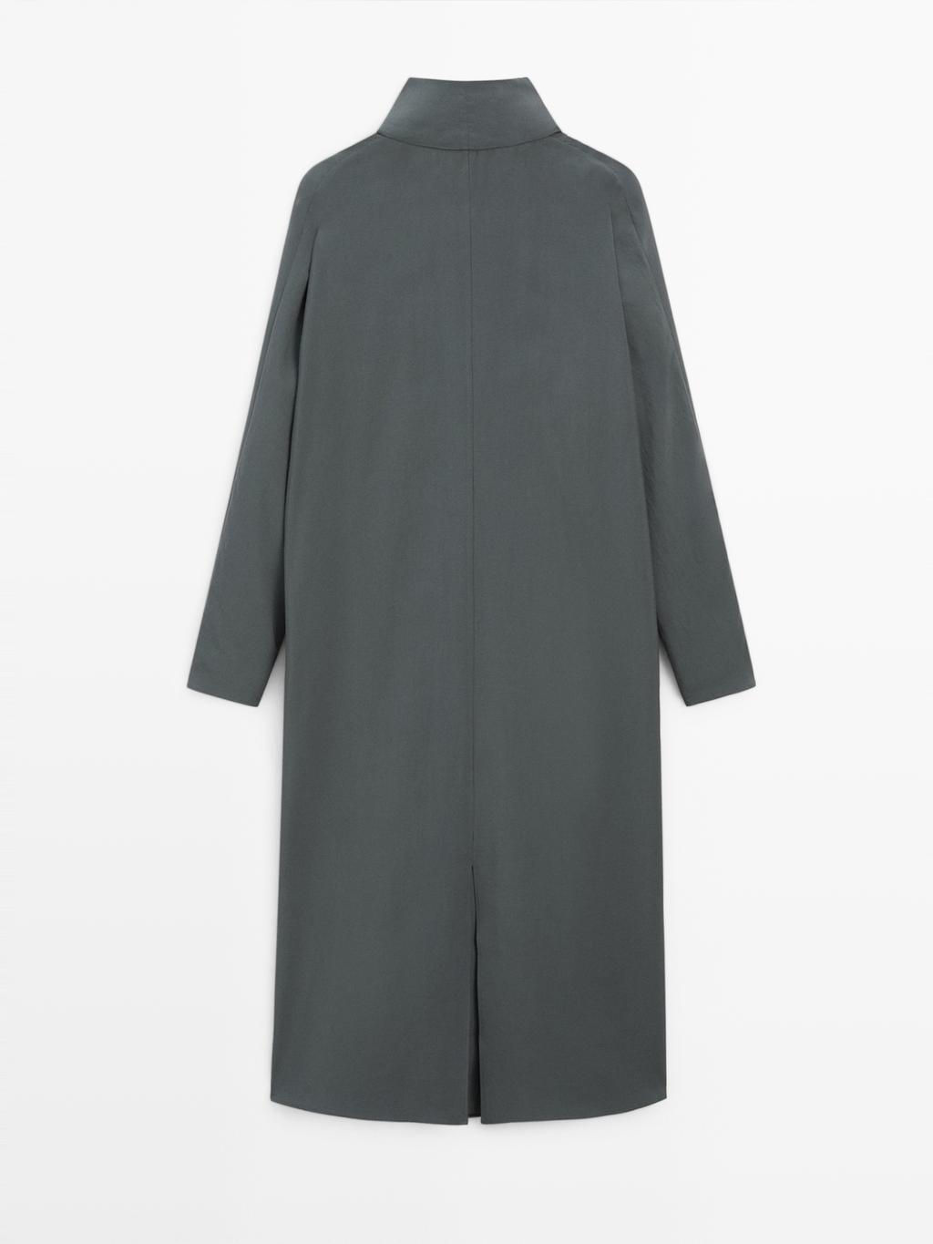 V-neckline midi dress with tie detail