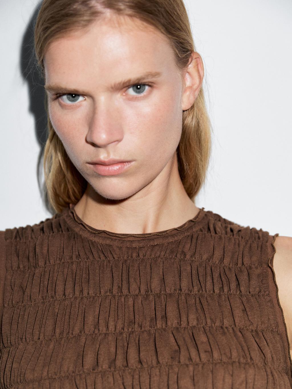 Gathered cotton blend top