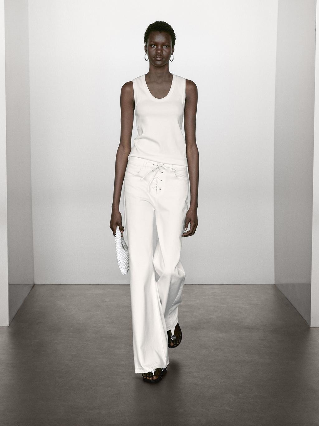 Heavy weight ribbed round neck top