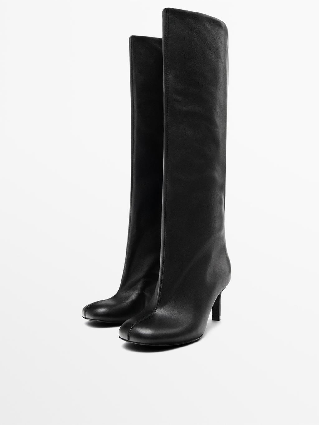 Leather gaucho boots with round toe