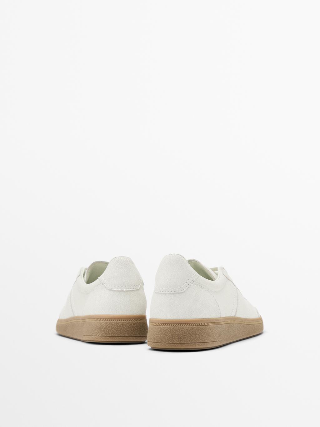 Crackled leather trainers