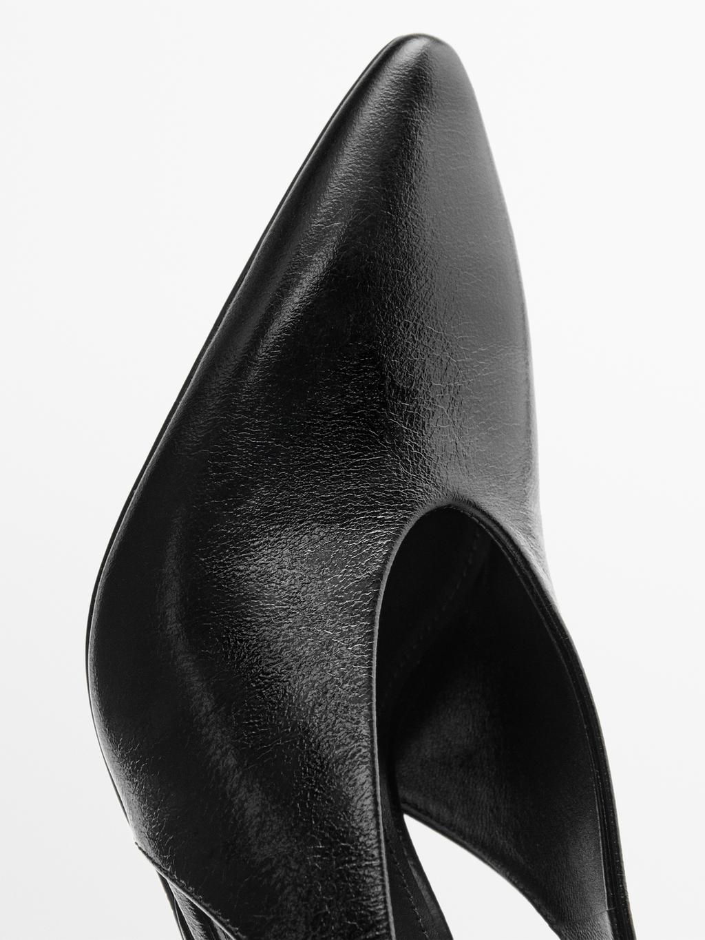 Leather high-heel shoes
