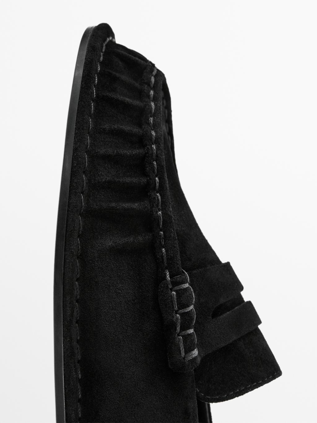 Gathered split leather loafers