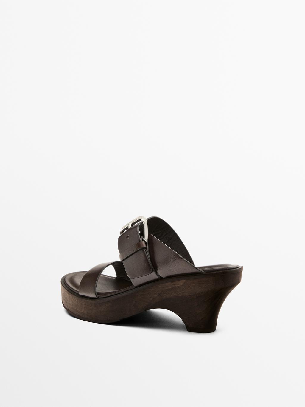Sandals with wooden heels